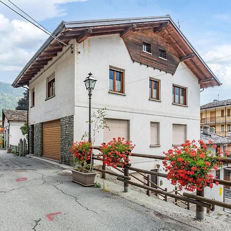 Вилла Casa Lucia Брюссон Экстерьер фото
