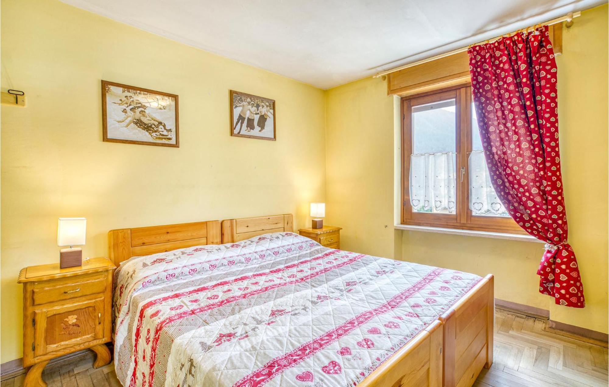 Вилла Casa Lucia Брюссон Экстерьер фото